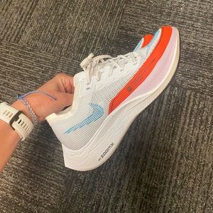 BRAND NEW NIKE NEXT PERCENTS